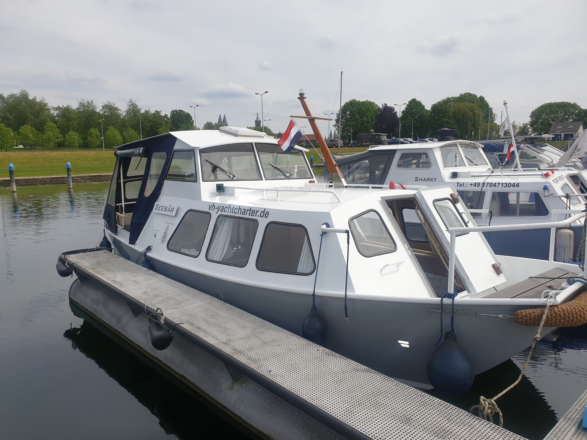 vh yachtcharter roermond niederlande